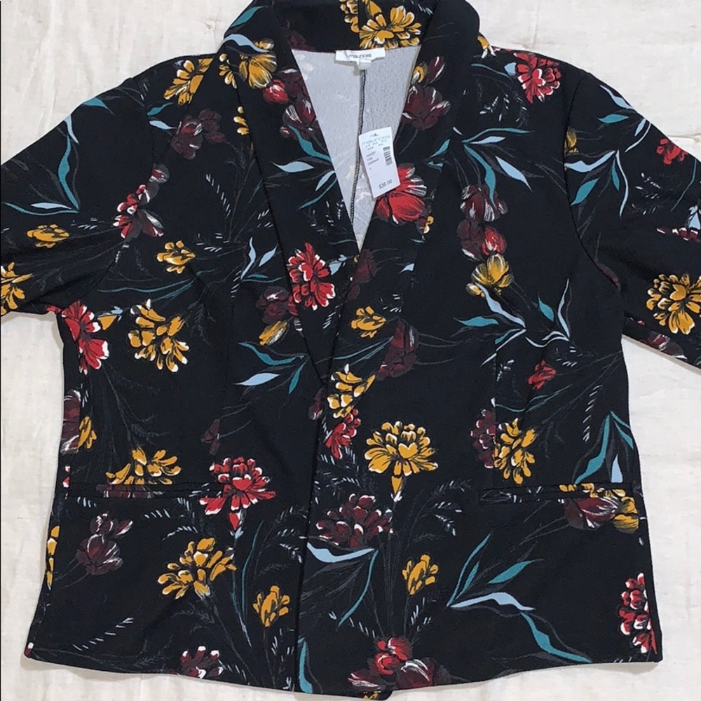 Maurice’s lightweight blazer